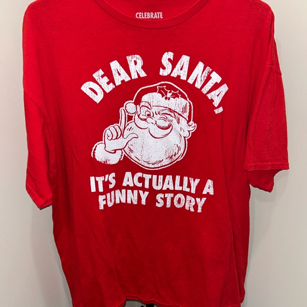 Men’s Christmas t-shirt size XL worn once
